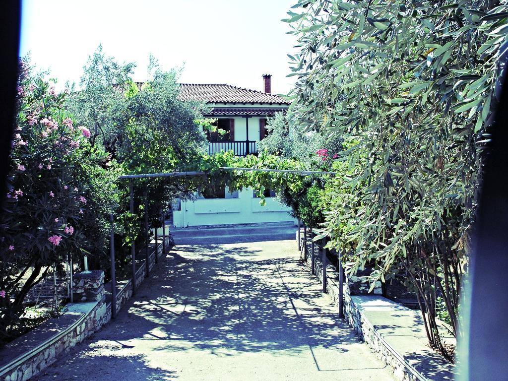 Naftilos Skiathos Bagian luar foto